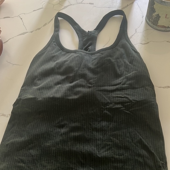 TWO Lululemon tank tops size 12 - Picture 3 of 4
